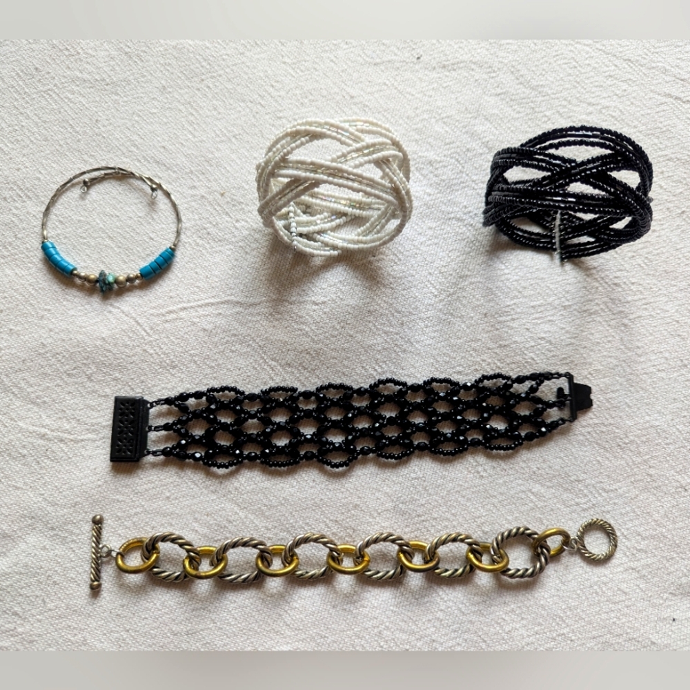 Elegant Black White Bead Gold Bracelet Bundle Set